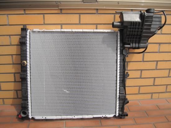 BENZ V-CLASS W638 V280 RADIATOR - SANKYO RADIATOR WEB SHOP