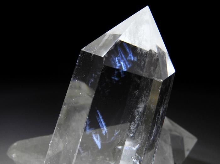 ラダークォーツ エンジェルラダークォーツの効果・意味｜天使が進むべき道を