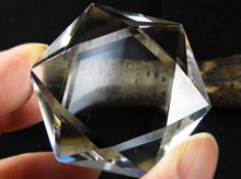 天然水晶（クリアクォーツ）｜六芒星カット｜5A｜46mm｜No.1