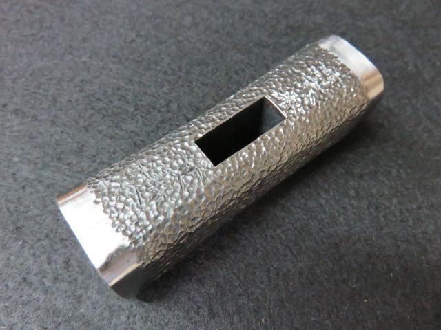 道心斎正行　玄能 道心斎正行（どうしんさいまさつら） 鋼付き いぶし 木目 四角玄