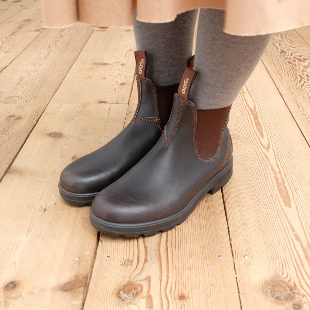 blundstone rain