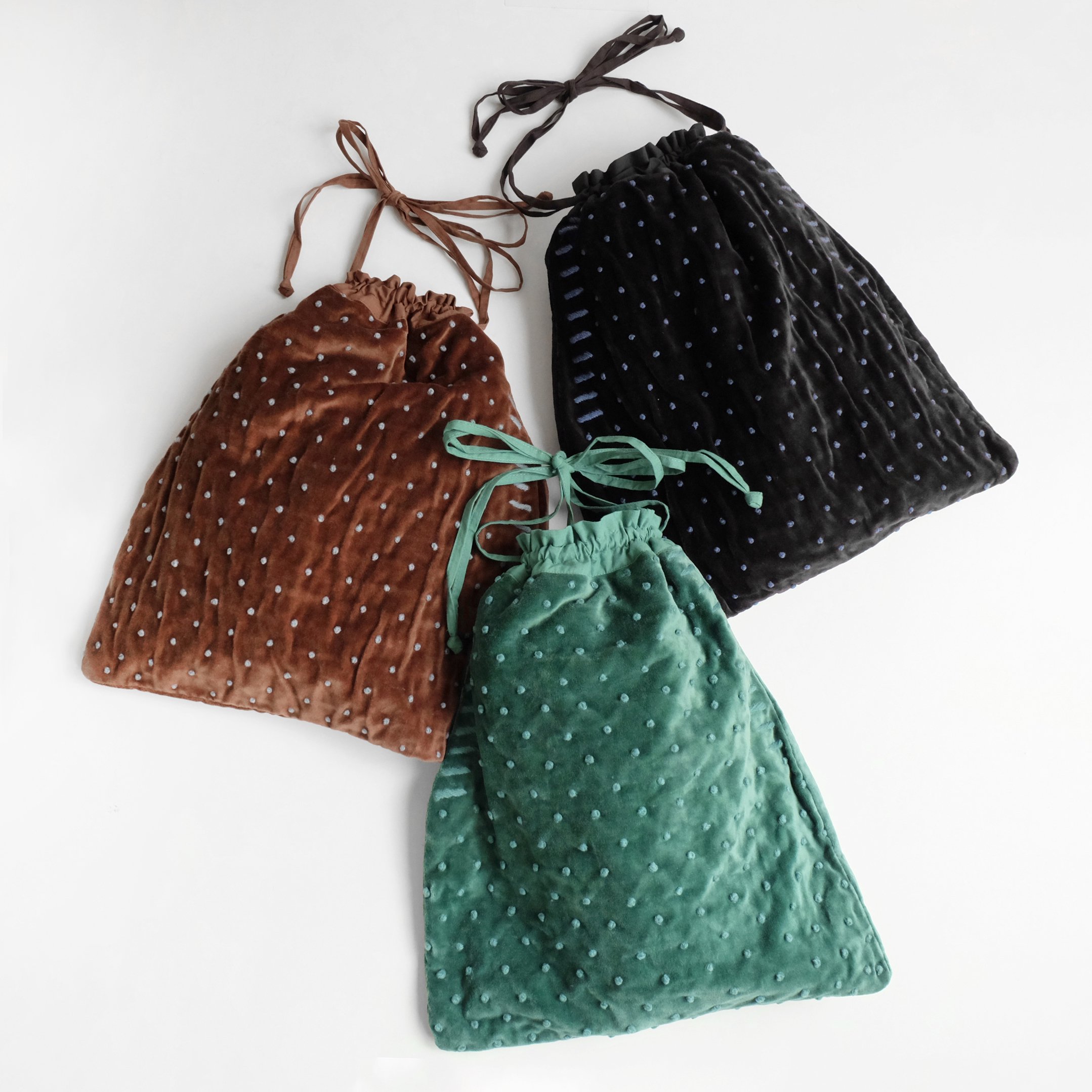 Khadi&Co. / WILD Velvet Embroidery Cotton Bag - くるみの木