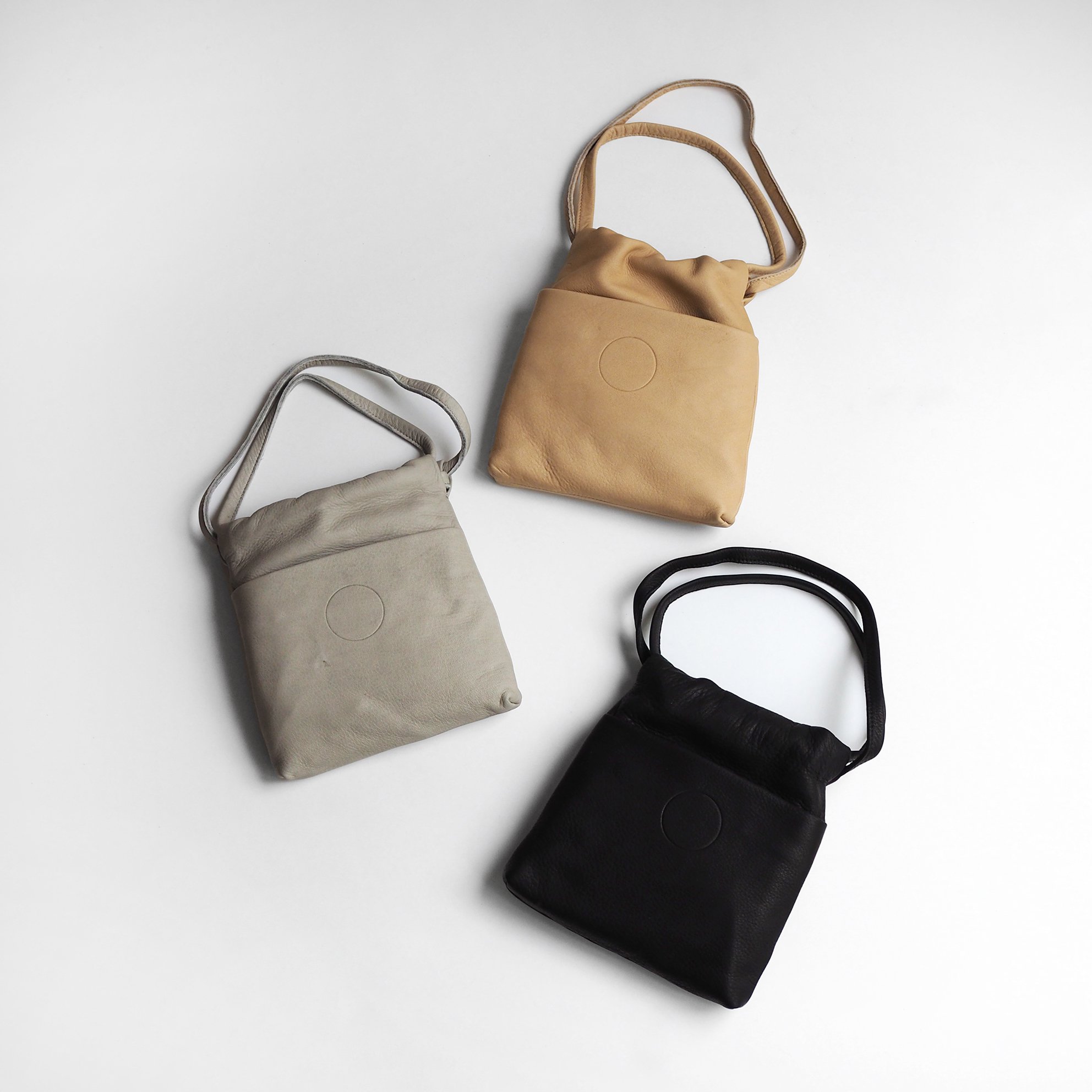 COSMIC WONDER / Deerskin small drawstring bag【17CW82065