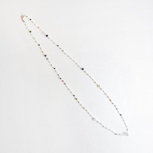 mikia / multi stone necklace (white)