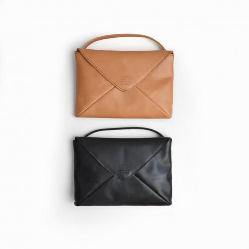 COSMIC WONDER / N-tanned leather envelope purse【21CW83114】