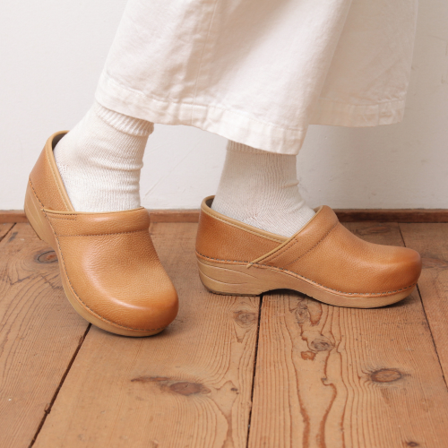dansko / XP 2.0 Honey Disressed
