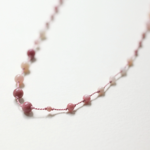 mikia / AIYANA long necklace pink opal