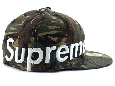 Supreme 'Camo Side Logo New Era'サイドロゴ ニューエラキャップ