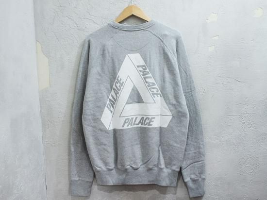 PALACE Skateboards 'Tri-Ferg Crew'スウェット クルーネック