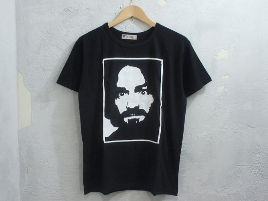 Win-ing 'Charles Manson Tee'Tシャツ CHARLIE DON'T SURF 黒 ブラック