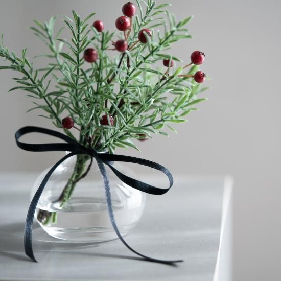 水換え不要）ローズマリーとノバラの花瓶挿し 小さなクリスマスツリー