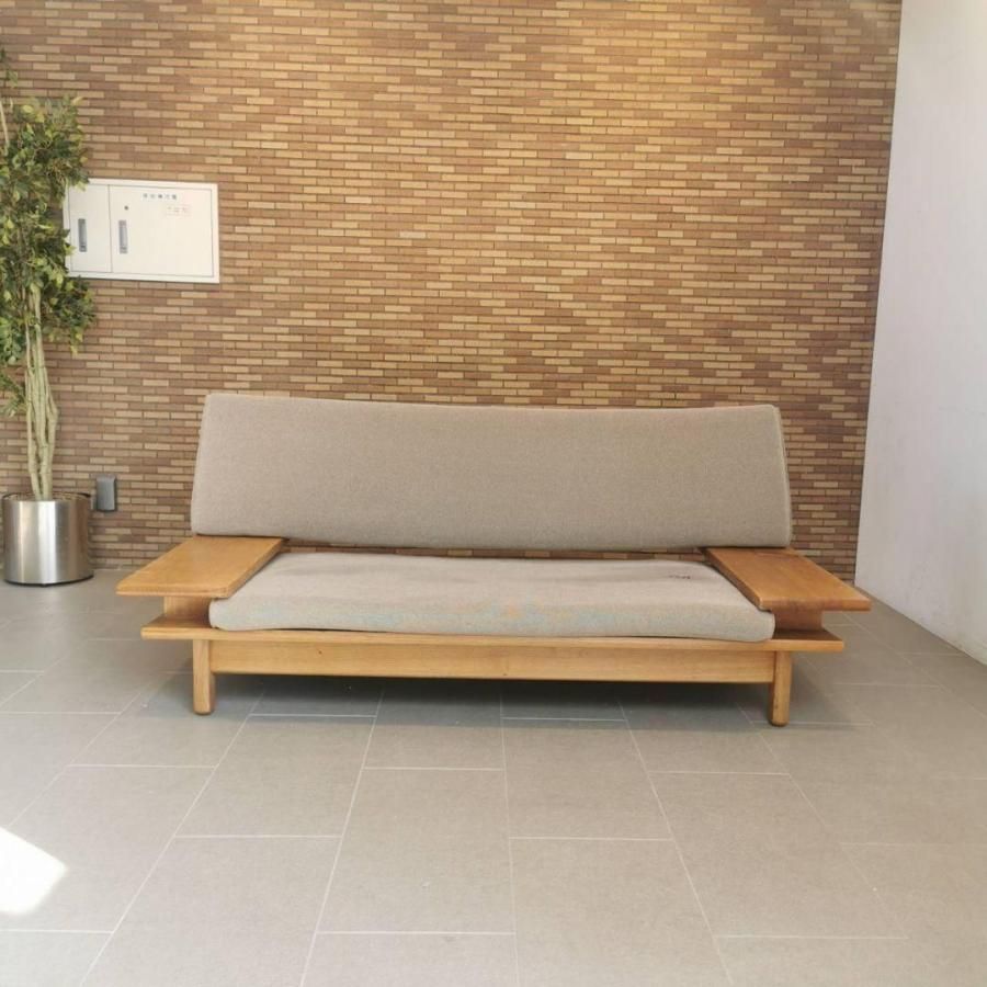 レビュー高評価商品 ◇飛騨産業 HIDA アーム付 ｜ オーク無垢材 | キツツキ | 2人掛け・3人掛けソファ