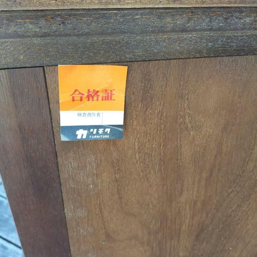 M♦東サセール　カリモク　コロニアル　コーナーキュリオケース カリモク家具 コロニアル コーナーキュリオケース 飾り棚