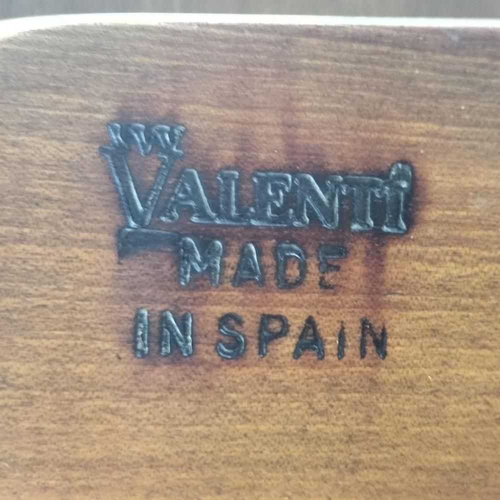 M♦東サセール IDC取扱スペイン製 バロッサバレンティ ダイニングテーブル VARO,S.A. VALENTI(バロッサバレンティ)ダイニングテーブル