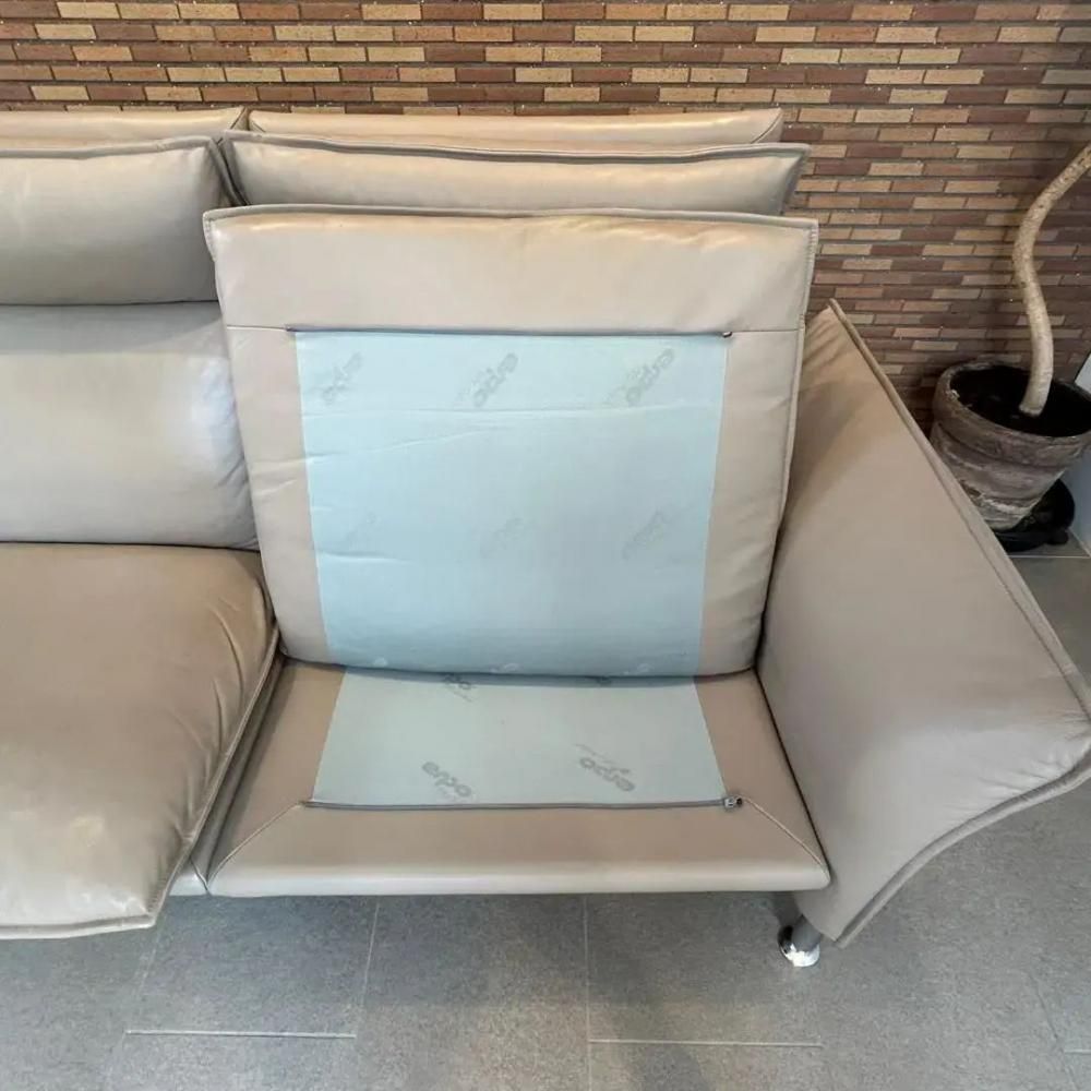 美品♥総革 ドイツ erpoの2人掛けソファと一人掛け（オットマン