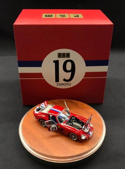 Private Good Model PGM 1/64 フェラーリ 250 GTO #19 - ミニカー専門