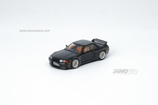 INNO MODELS スカイライン GT-R R32 Pandem 香港限定