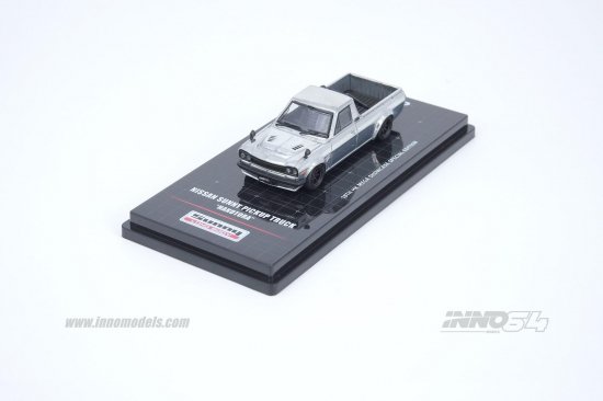 INNO 1/64 NISSAN SUNNY HAKOTRA RAW 第18回香港メガショー イベント