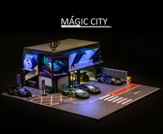 11ʹͽ Magic City 1/64  LB & Monster Energy Double Floor Showroom
