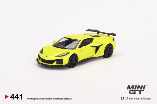 MINI GT 1/64 Chevrolet Corvette Z06 2023 Accelerate Yellow 441