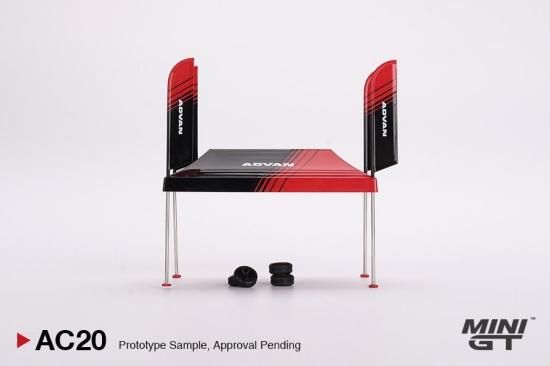 MINI GT1/64 メルセデスアクターズ S15 テント アドバン セット