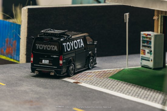 Tarmac Works 1/64 Toyota Hiace Widebody トヨタ ハイエース ワイドボディ ブラック- ミニカー専門店  RideON ライドオン