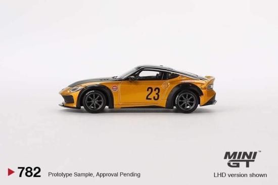 MINI GT 1/64 日産 Z LB☆NATION WORKS LB Gold（右ハンドル