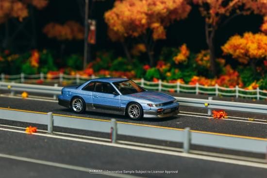積載車　S13シルビアスーパーシルエット　ADVAN　1/64　2台セット 積載車 S13シルビアスーパーシルエット ADVAN 1/64 2台セット