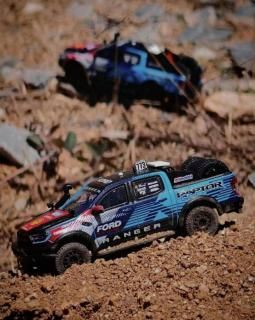 <img class='new_mark_img1' src='https://img.shop-pro.jp/img/new/icons1.gif' style='border:none;display:inline;margin:0px;padding:0px;width:auto;' />7ʹͽ MK Miniatures 1/64 ե 󥸥㡼 ץ Ford Ranger Raptor 2024 Baja racing Blue #773