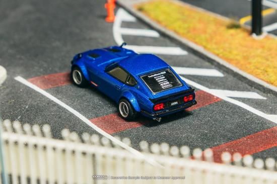 Tarmac Works 1/64 日産 フェアレディ Z ワイドボディ ブルー