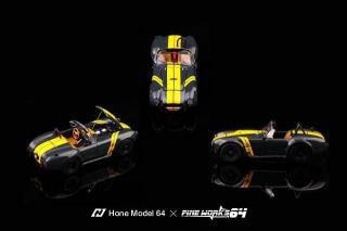 <img class='new_mark_img1' src='https://img.shop-pro.jp/img/new/icons1.gif' style='border:none;display:inline;margin:0px;padding:0px;width:auto;' />9ʹͽ Hone Model 64x FineWorks64 1/64 Shelby Cobra 427 ӡ ֥ Olive Green +Yellow Stripes
