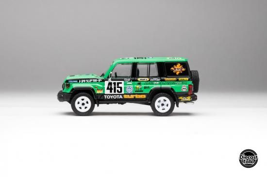 GCD 1/64 トヨタ ランドクルーザー 70 HUF x DiecastTalk特注品