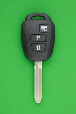 トヨタ 純正 キーレス リモコン トランク 3ボタン 点灯有り 定形外・同梱可能 39