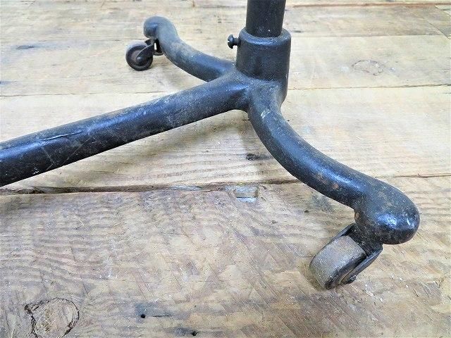 アンティーク年代不明　800刻印 金属製バイオリンとスタンドセット アンティーク年代不明 800刻印 金属製バイオリンとスタンド