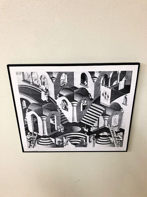 ヴィンテージ MC Escher 額入りポスター - アンティーク、ビンテージのインテリア家具や雑貨、店舗什器の通販ならWANT ANTIQUE  LIFE STORE