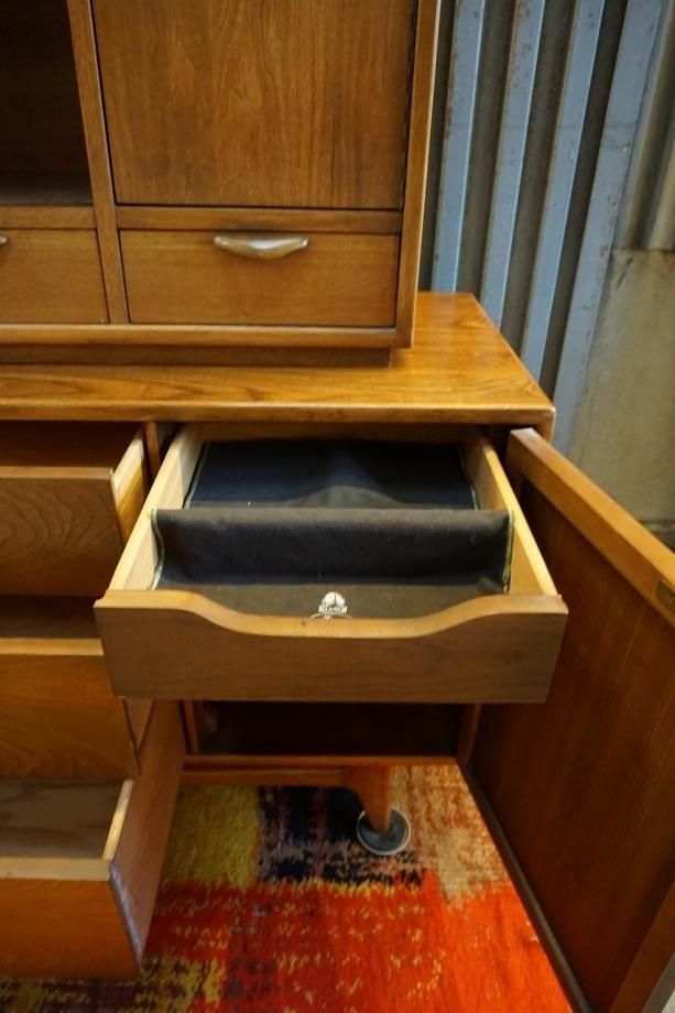 カップボード　Lane社製 ヴィンテージ　アンティーク 1960's LANE社製 ヴィンテージ カップボード - アンティーク