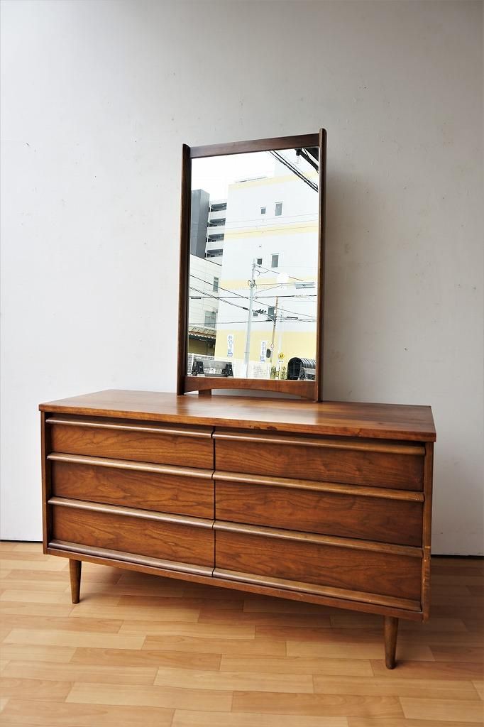 1960's BASSETT ơ å ɥå