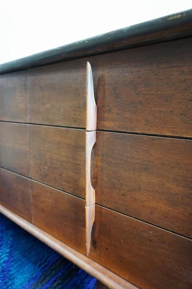 1960's ヴィンテージ UNITED FURNITURE社製 ウッドサイドボード