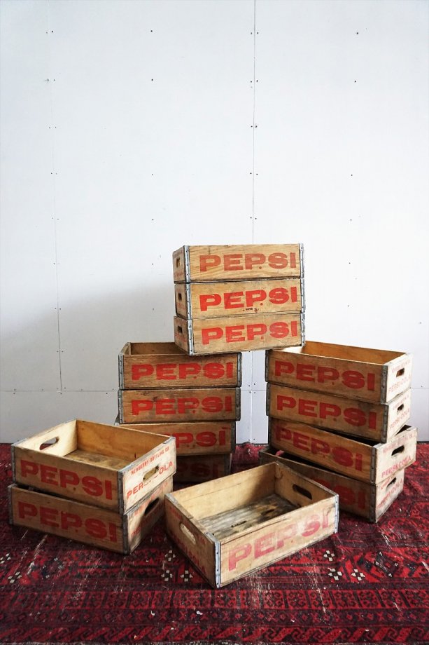 1970-80's ヴィンテージ PEPSI 木箱(複数在庫あり) - アンティーク、ビンテージのインテリア家具や雑貨、店舗什器の通販ならWANT  ANTIQUE LIFE STORE