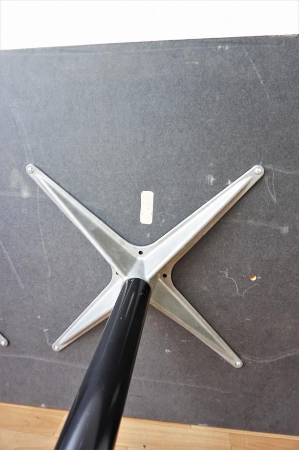 ヴィンテージ Herman Miller社 セグメンテッドベース テーブル