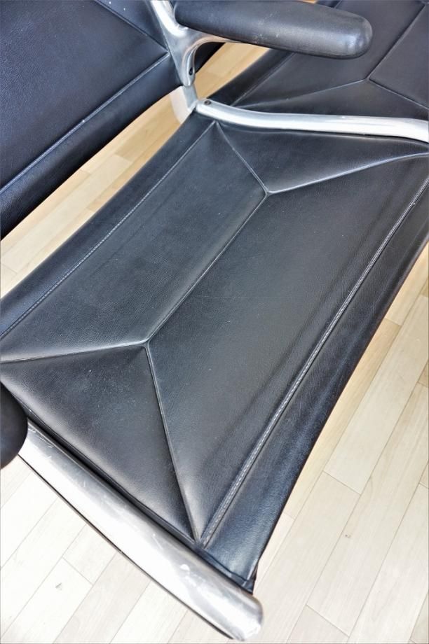 Herman Miller イームズ タンデムスリング シーティング 2 Herman Miller イームズ タンデムスリング シーティング 2