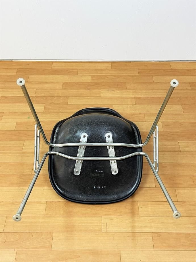 1950-70's Herman Miller イームズ スタッキングベース サイド