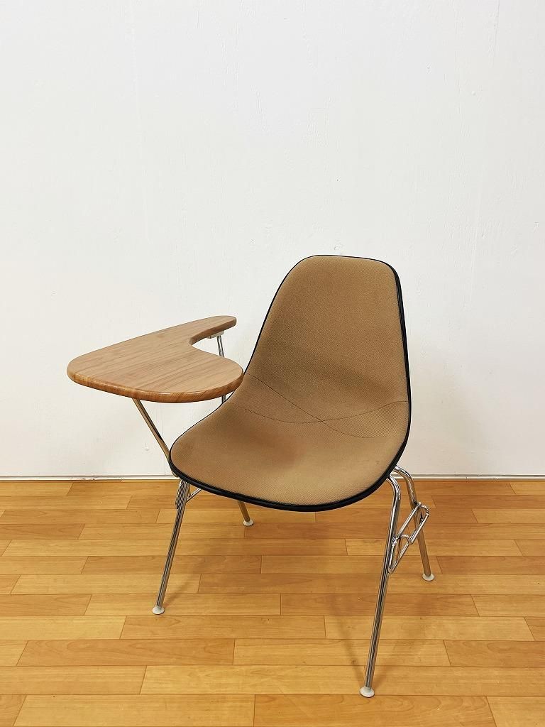 1950-70's Herman Miller イームズ スタッキングベース サイドシェルチェア(複数在庫有り、テーブルはオプション販売) -  アンティーク、ビンテージのインテリア家具や雑貨、店舗什器の通販ならWANT ANTIQUE LIFE STORE