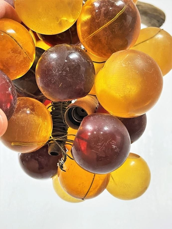 1960-70's ヴィンテージ ぶどう　モチーフ アクリル ペンダント ランプ 60～70's ブドウモチーフ アクリルペンダントランプ ｜ glow ANTIQUES
