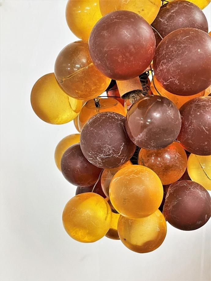 1960-70's ヴィンテージ ブドウモチーフ アクリル ペンダントランプ