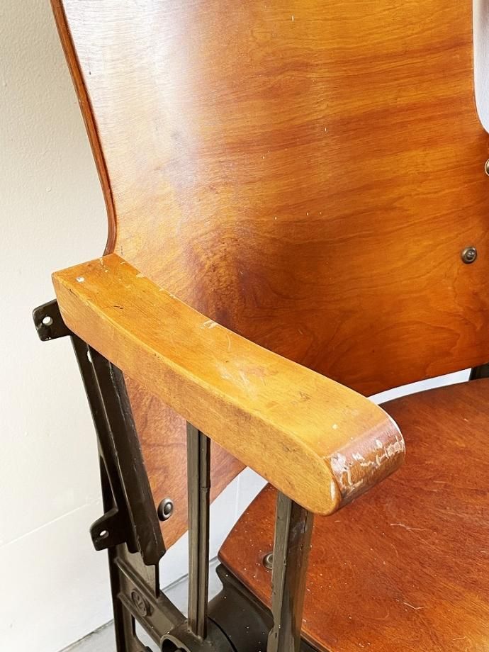 特別価格２０日まで４０００円引き☆１９３０年代ヴィンテージ　椅子 1930-40's ヴィンテージ 2シーター シアターチェア