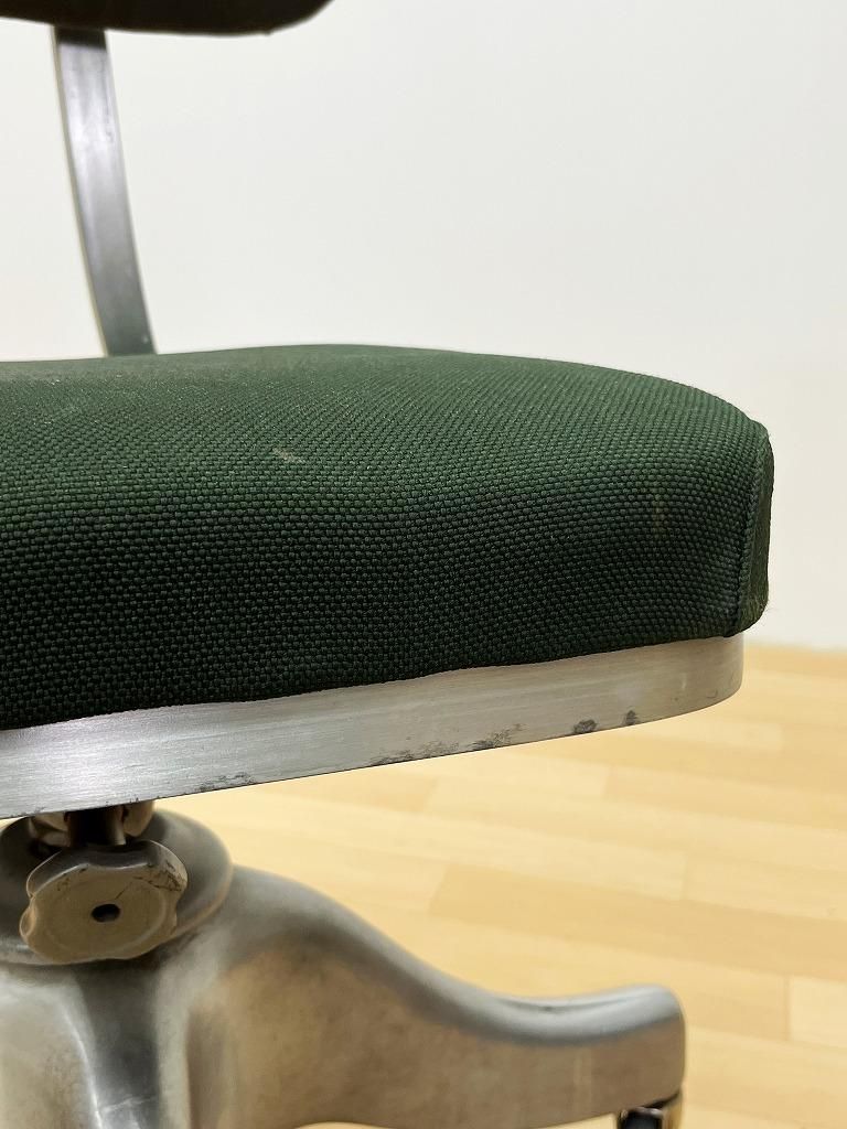 1950-60's SHAW WALKER 社製 ヴィンテージ デスクチェア 1950-60's SHAW WALKER 社製 ヴィンテージ デスクチェア