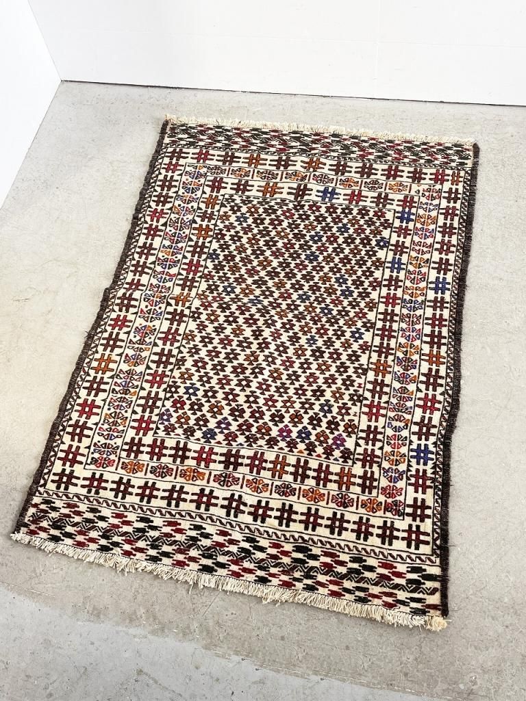【専用】一点もの！【パキスタン産　アンティーク ラグ】 パキスタン ラグ (45)(184cm×129cm) - アンティーク、ビンテージ