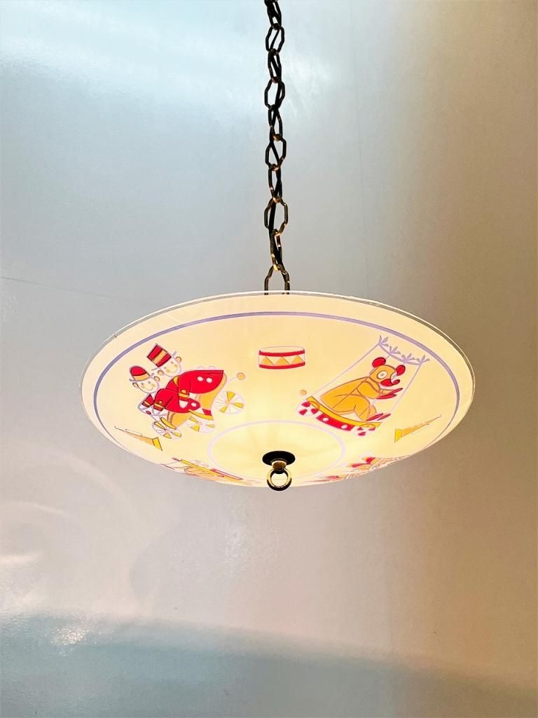 1970's ヴィンテージ サーカスモチーフ ペンダントランプ