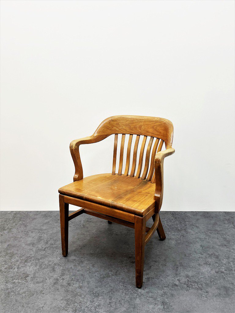 1940's W.H.GUNLOCKE CHAIR 社製 ヴィンテージ ウッド アームチェア - アンティーク、ビンテージのインテリア家具や雑貨、店舗什器の通販ならWANT  ANTIQUE LIFE STORE